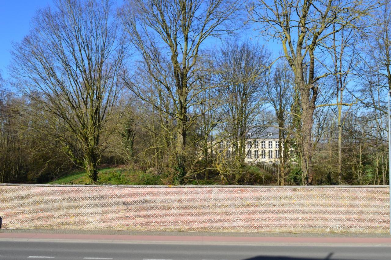 Villa Blue Garden B&B Vlaamse Ardennen Nabij Pairi Daiza Geraardsbergen Dış mekan fotoğraf