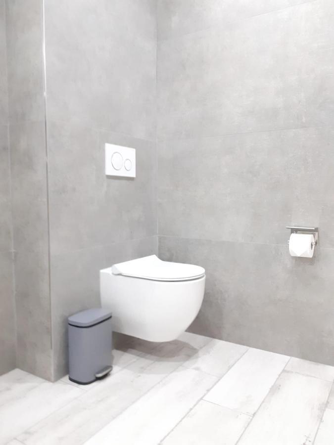 Villa Blue Garden B&B Vlaamse Ardennen Nabij Pairi Daiza Geraardsbergen Dış mekan fotoğraf